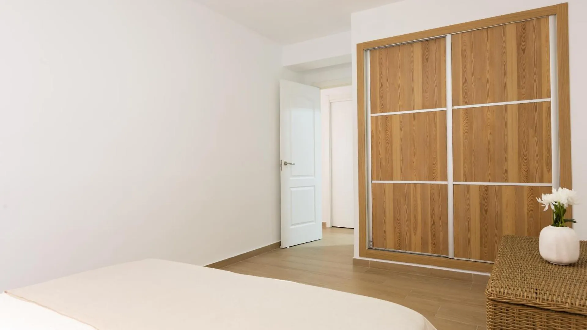 Charming Apartment Malagas Moon Испания